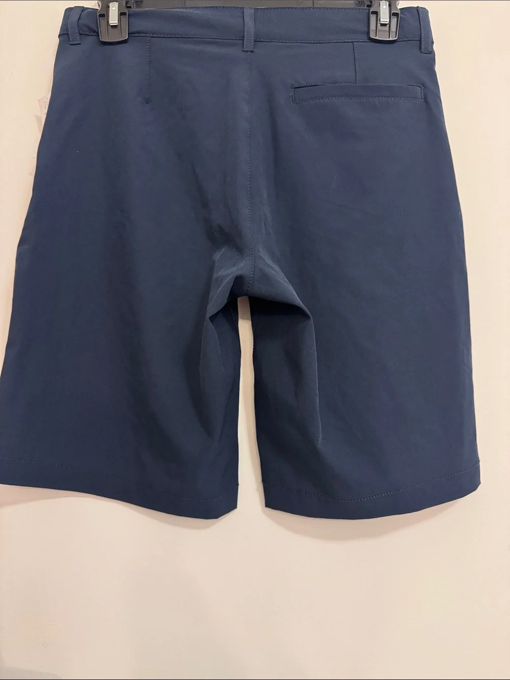 Old Navy Men's Navy Flat-Front Casual Shorts